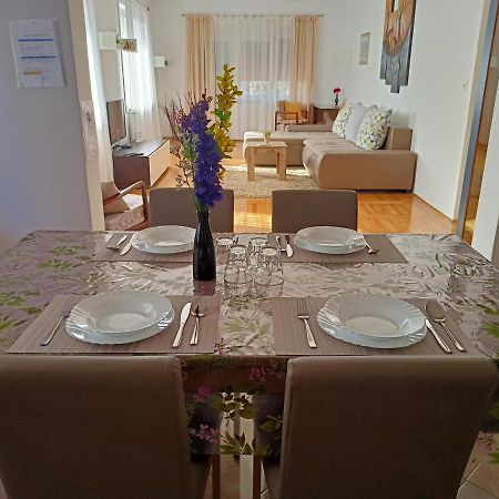Apartment Tomas,,,Spacious House With Private Parking,Terrace,5G Internet,,,,, Задар Экстерьер фото