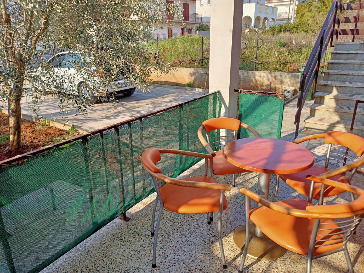 Apartment Tomas,,,Spacious House With Private Parking,Terrace,5G Internet,,,,, Задар Экстерьер фото
