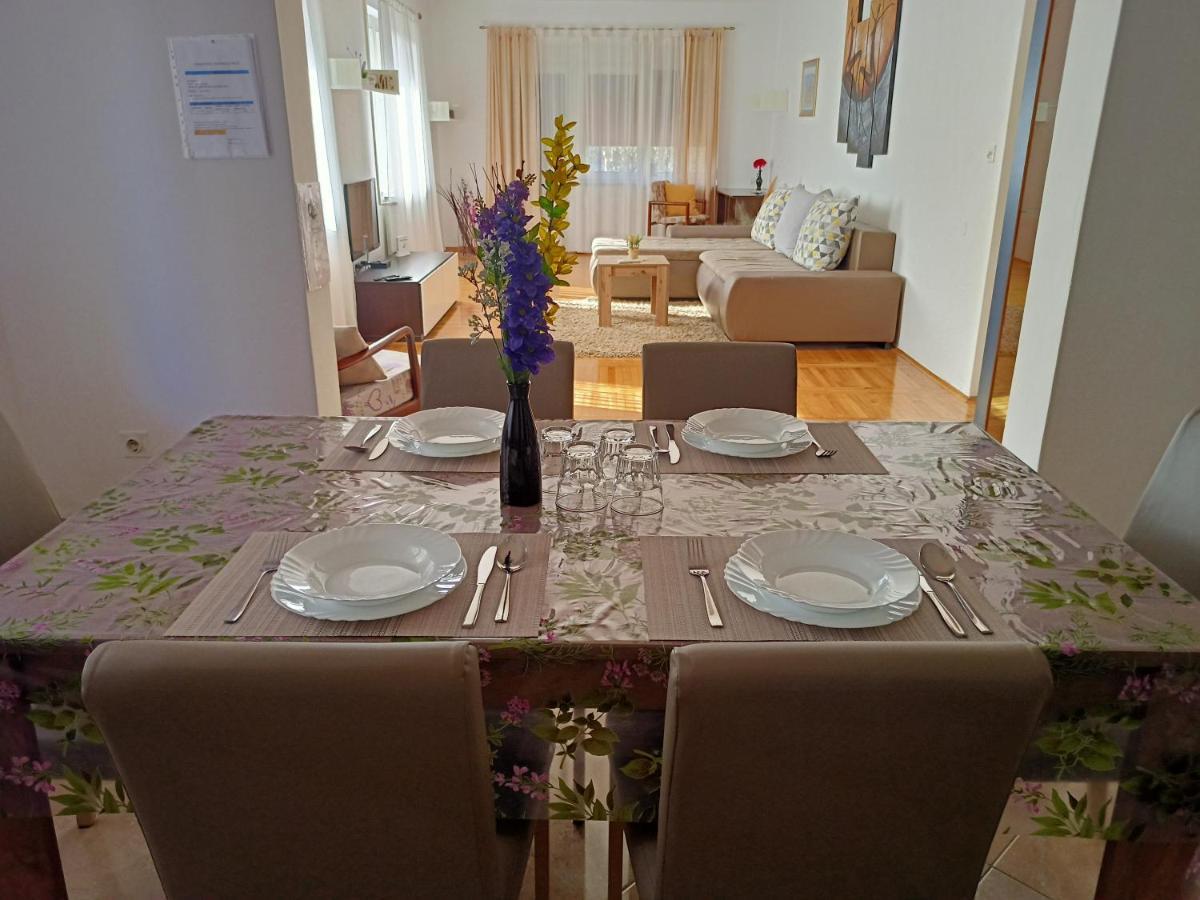 Apartment Tomas,,,Spacious House With Private Parking,Terrace,5G Internet,,,,, Задар Экстерьер фото