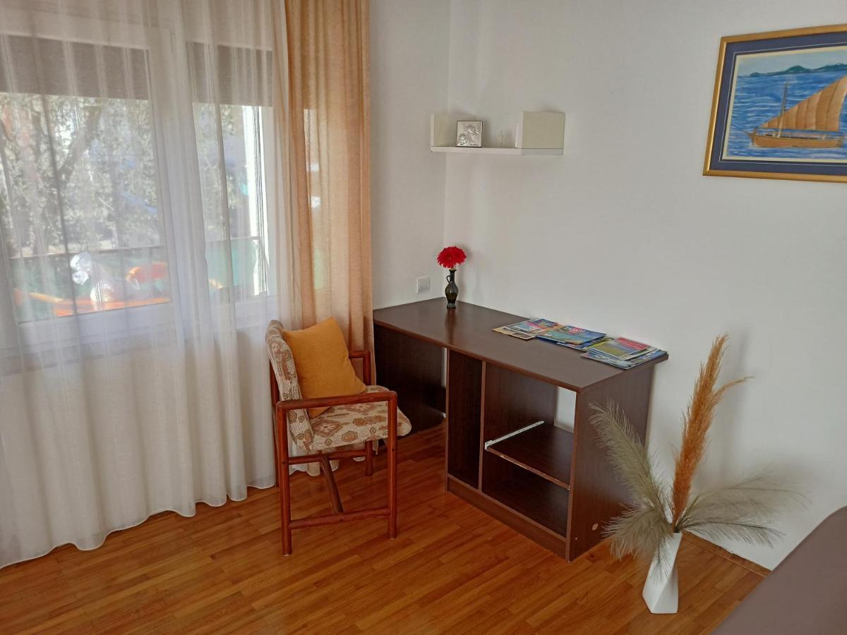Apartment Tomas,,,Spacious House With Private Parking,Terrace,5G Internet,,,,, Задар Экстерьер фото